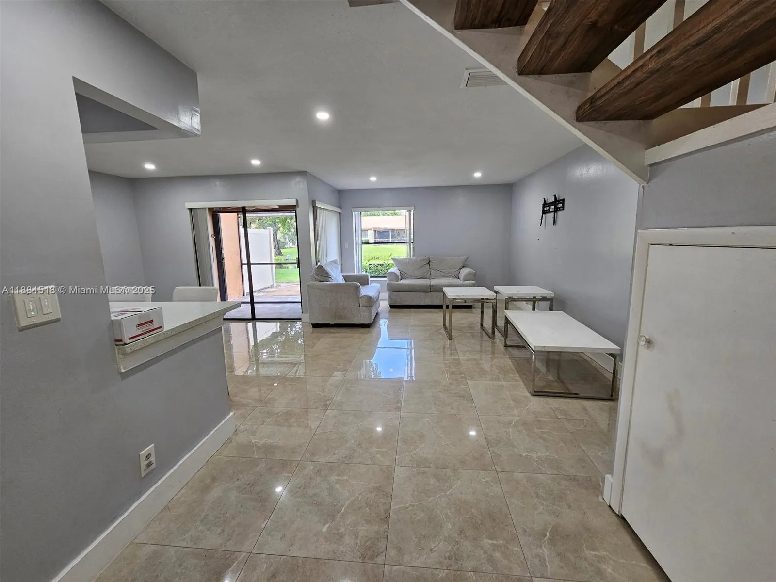 2225 NW 45th Ave, #550