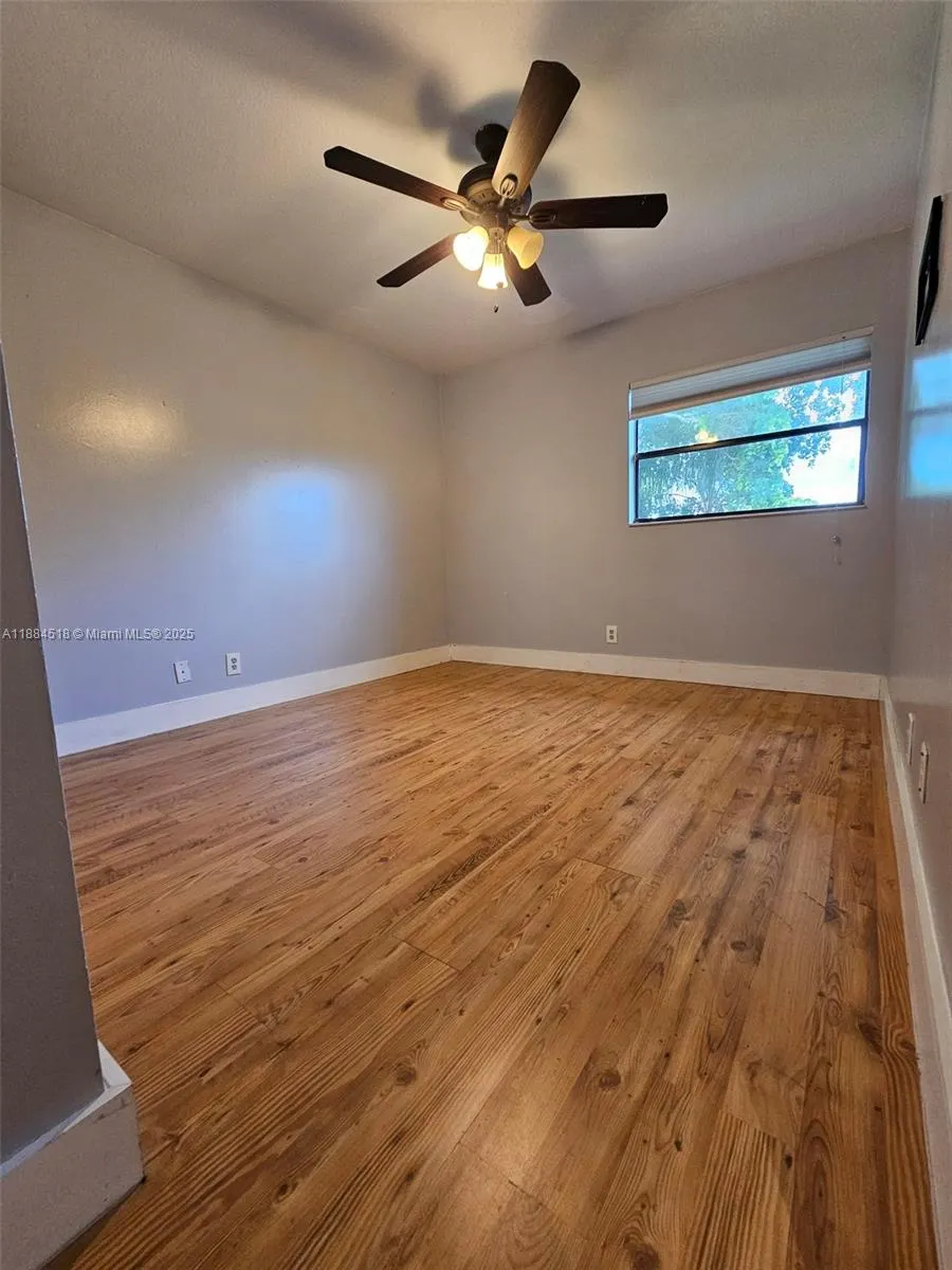 2225 NW 45th Ave, #550