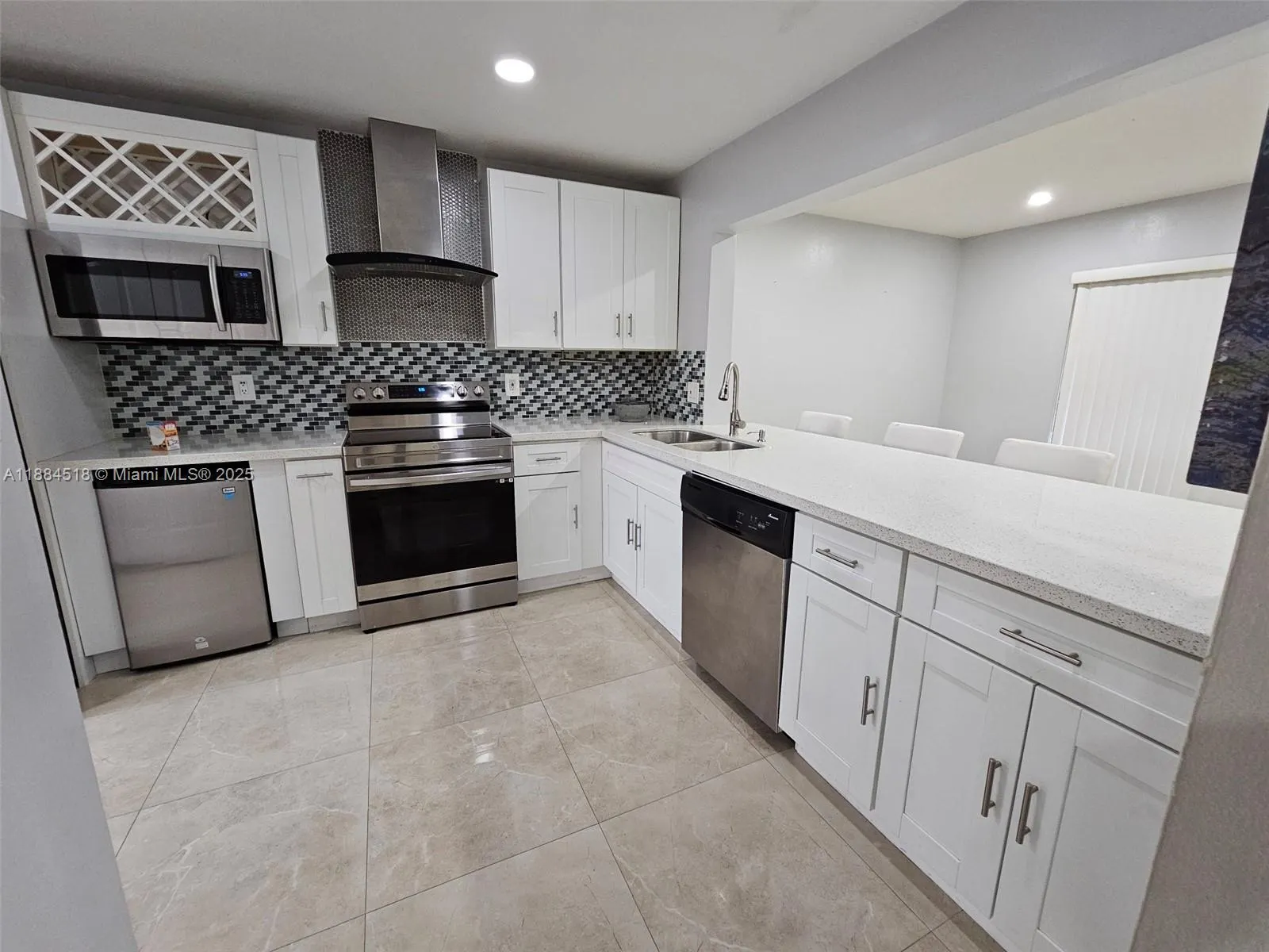 2225 NW 45th Ave, #550