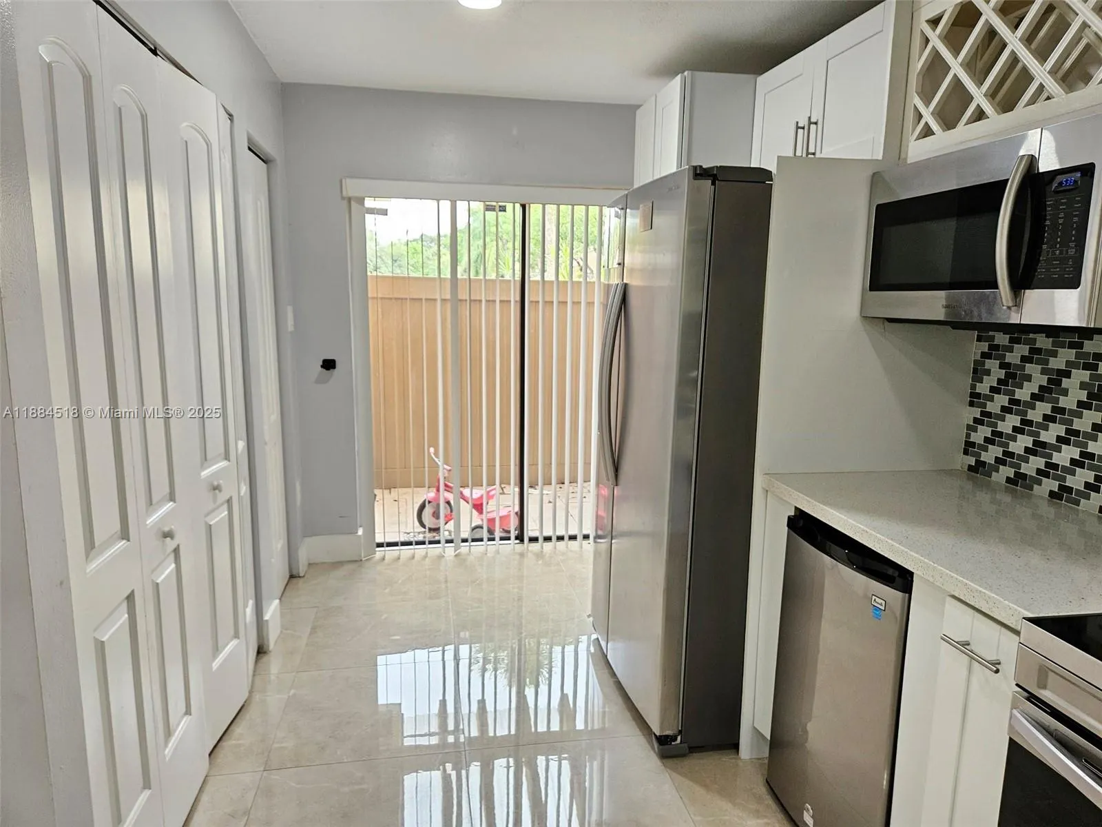 2225 NW 45th Ave, #550