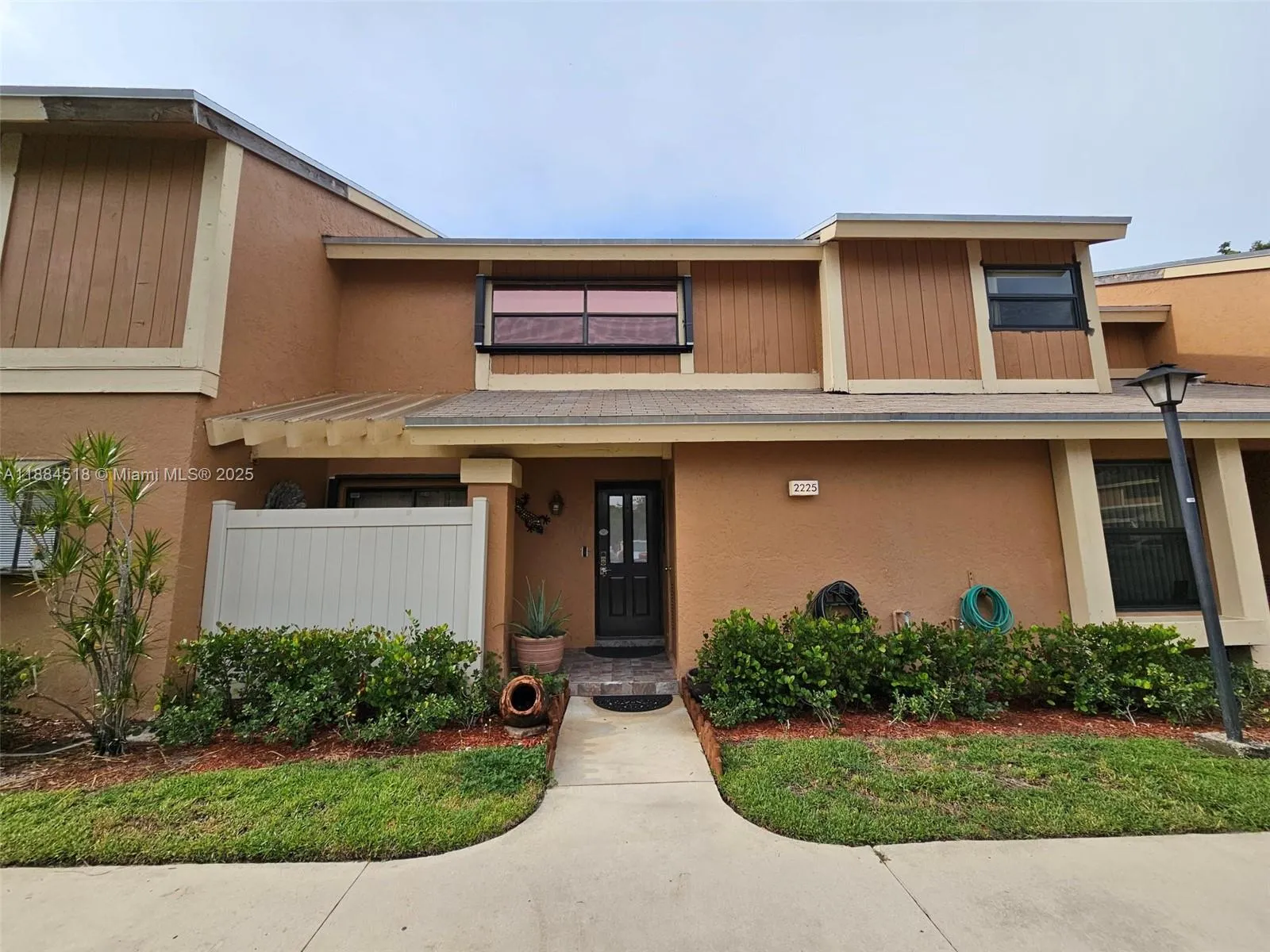 2225 NW 45th Ave, #550