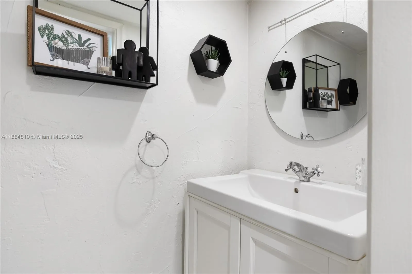 6884 N Kendall Dr, #C401