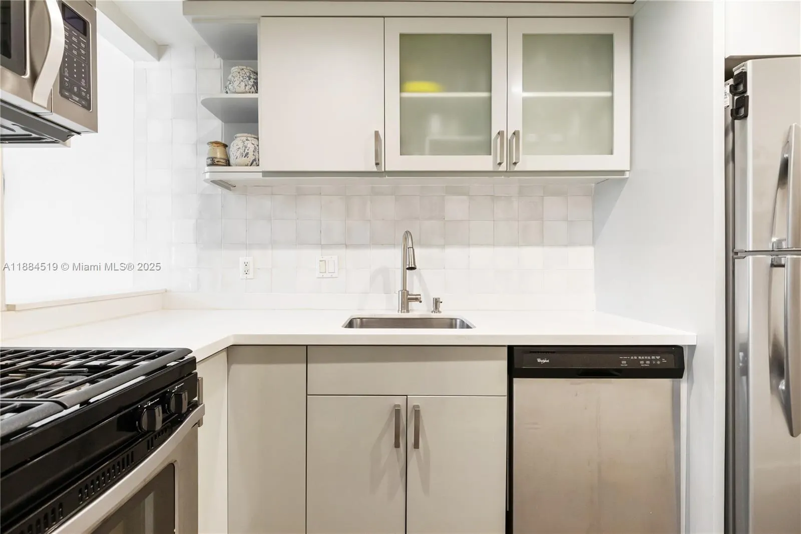 6884 N Kendall Dr, #C401