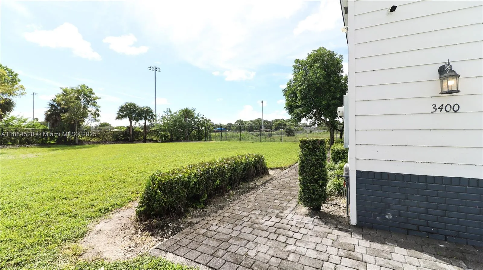 3400 NW 13th St