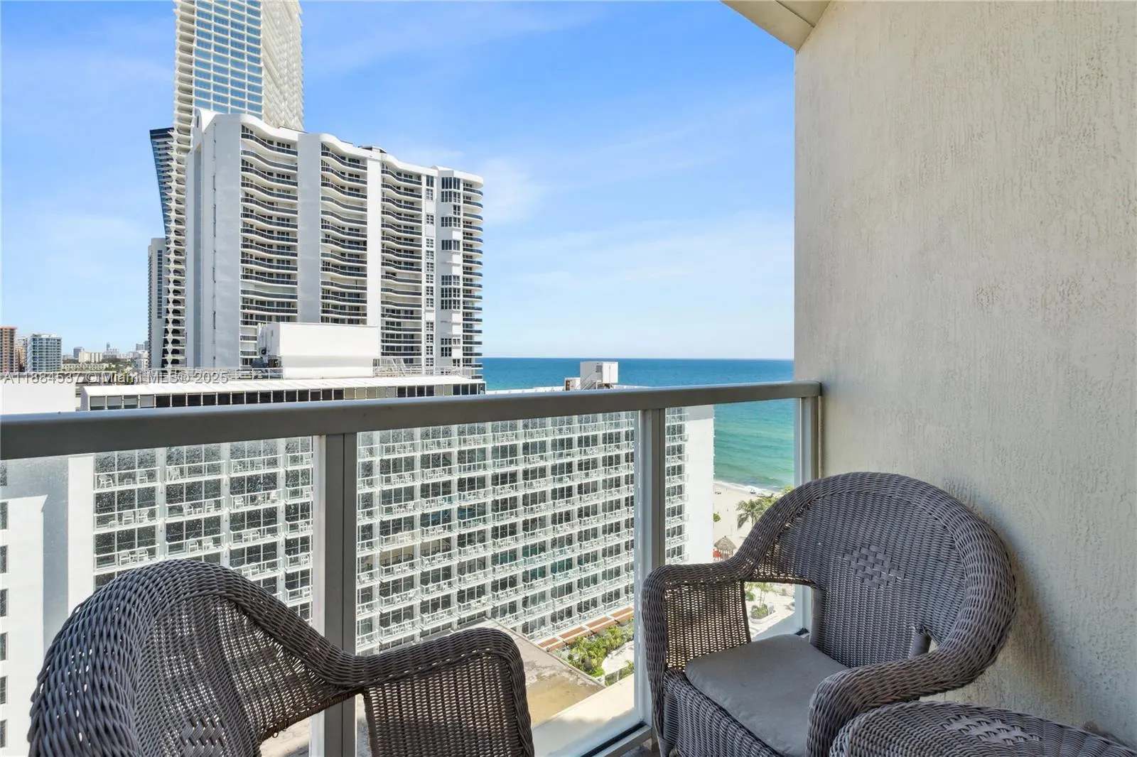 16699 Collins Ave, #1407