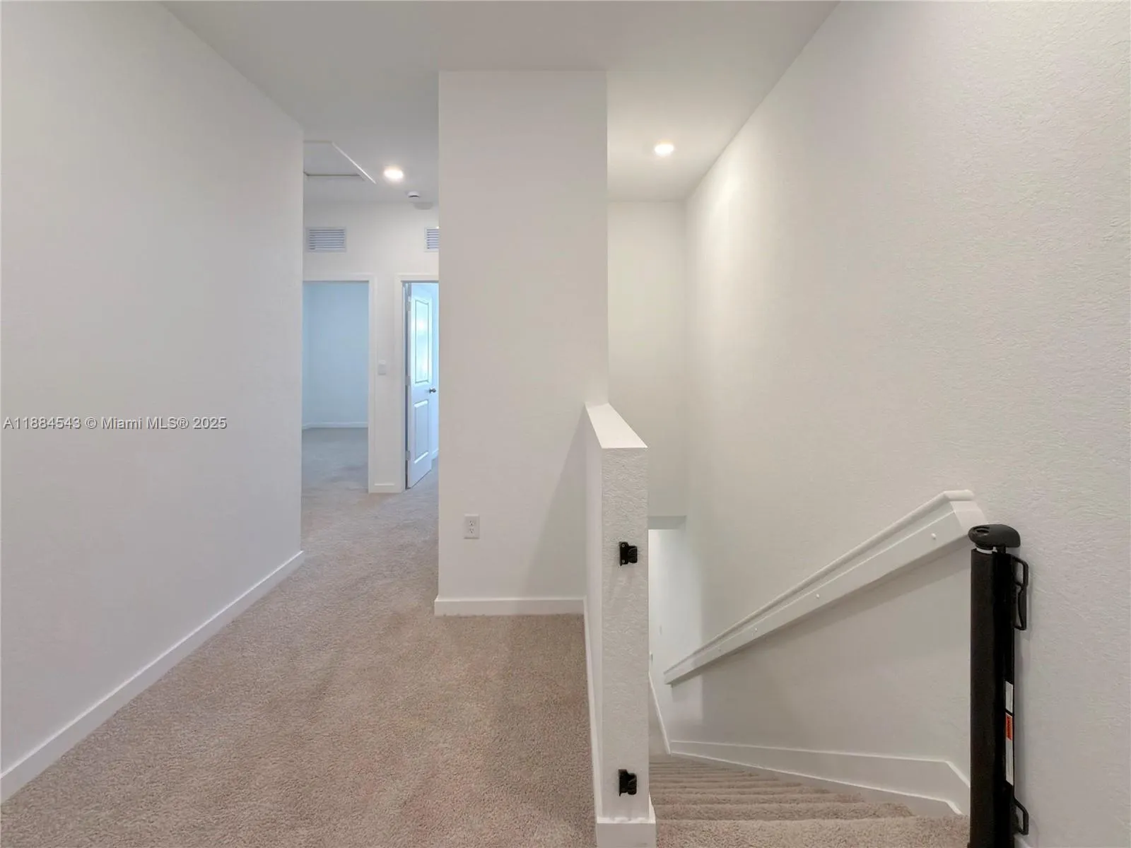 848 NW 3rd Way
