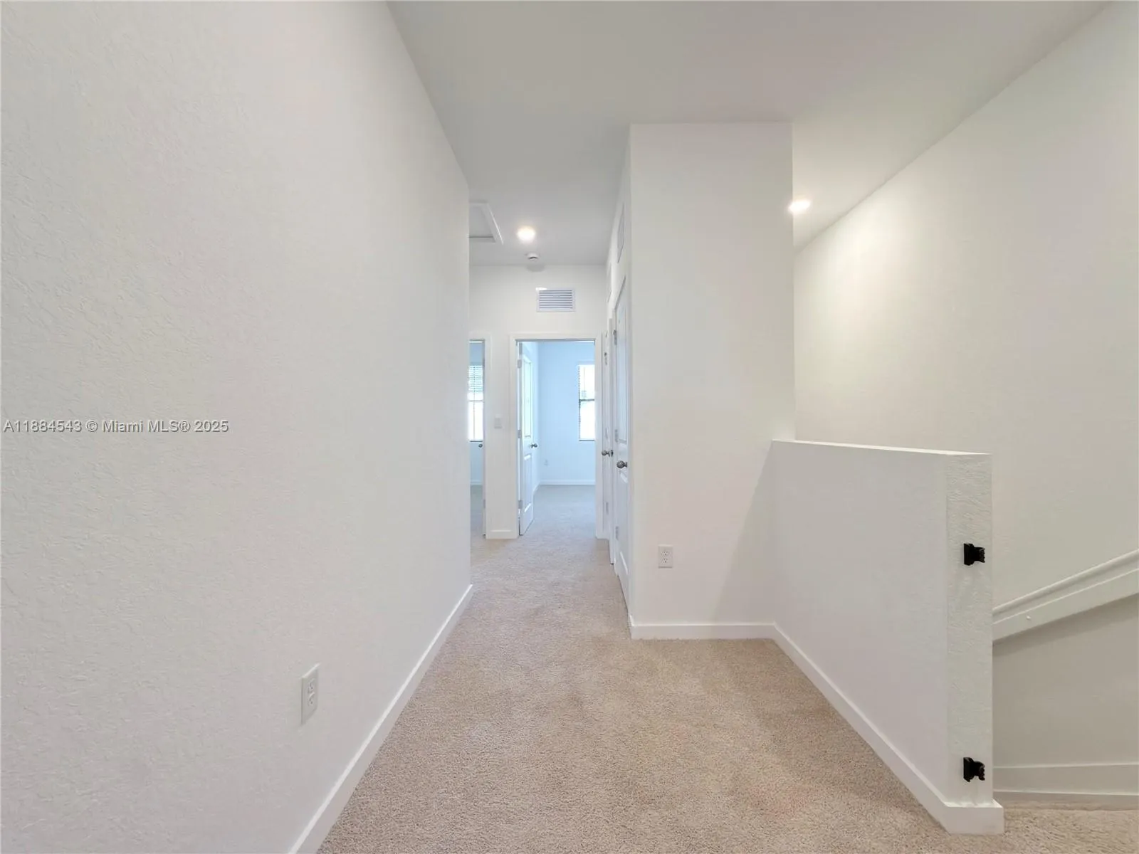 848 NW 3rd Way