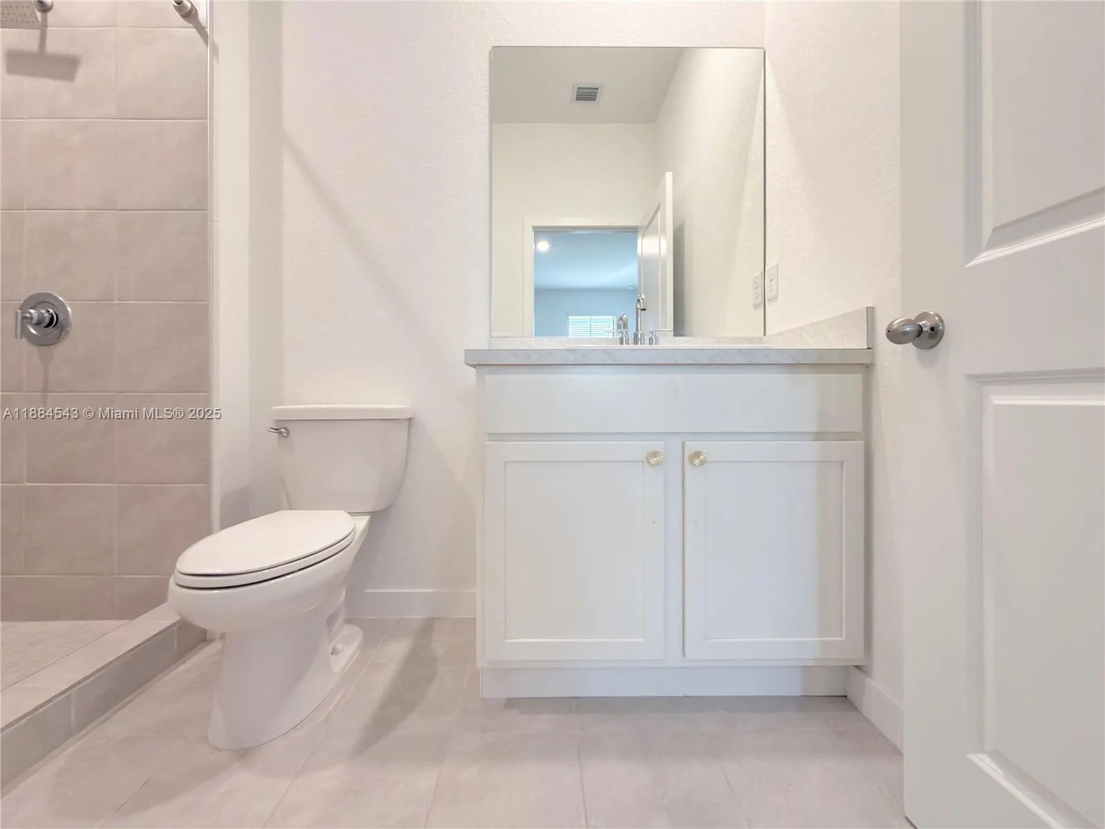 848 NW 3rd Way
