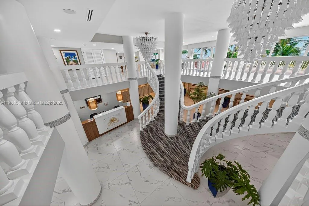 710 N Ocean Blvd, #108