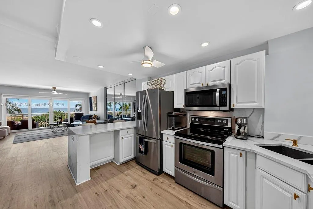 710 N Ocean Blvd, #108