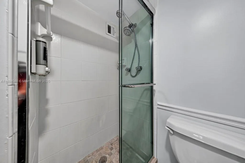 710 N Ocean Blvd, #108