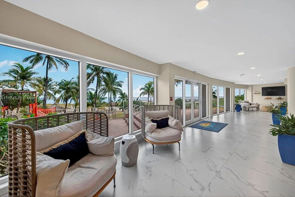 710 N Ocean Blvd, #108