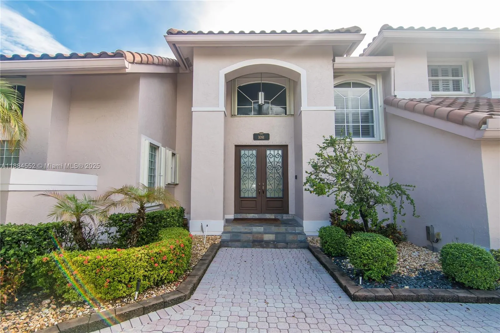 1091 SW 156th Ave
