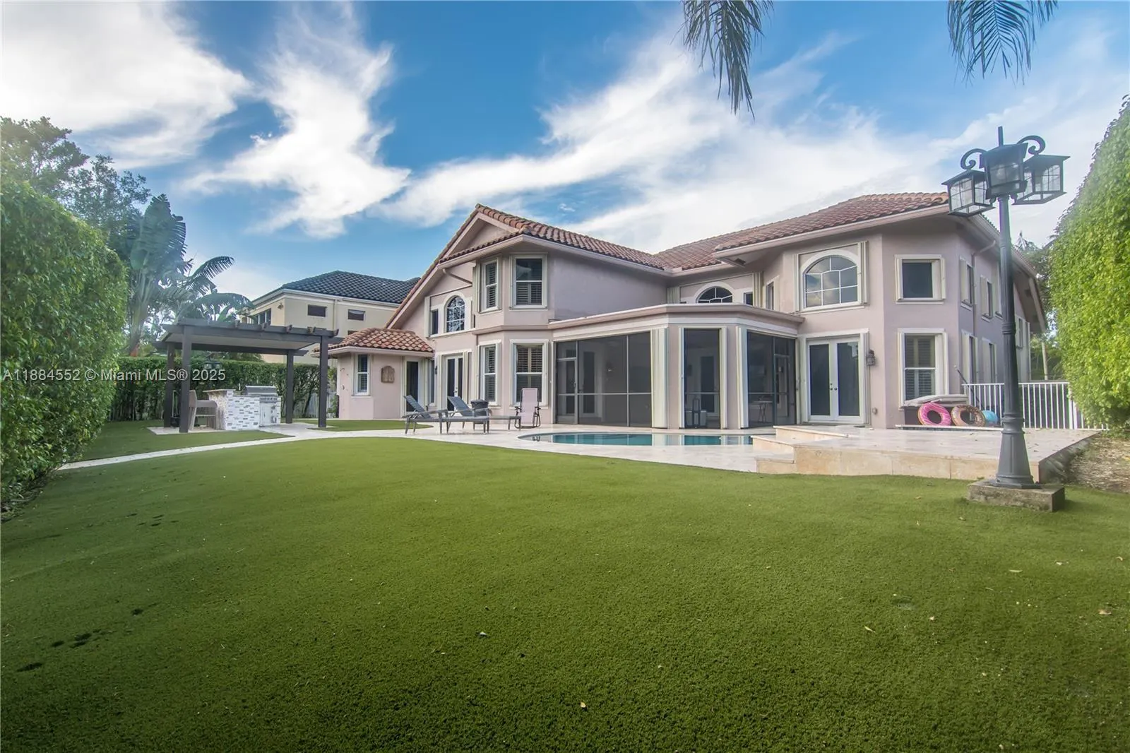 1091 SW 156th Ave