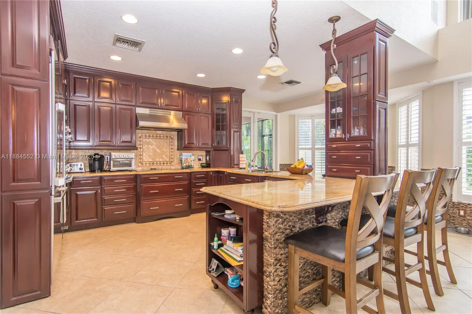 1091 SW 156th Ave