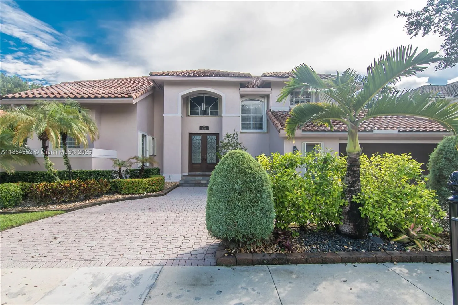 1091 SW 156th Ave