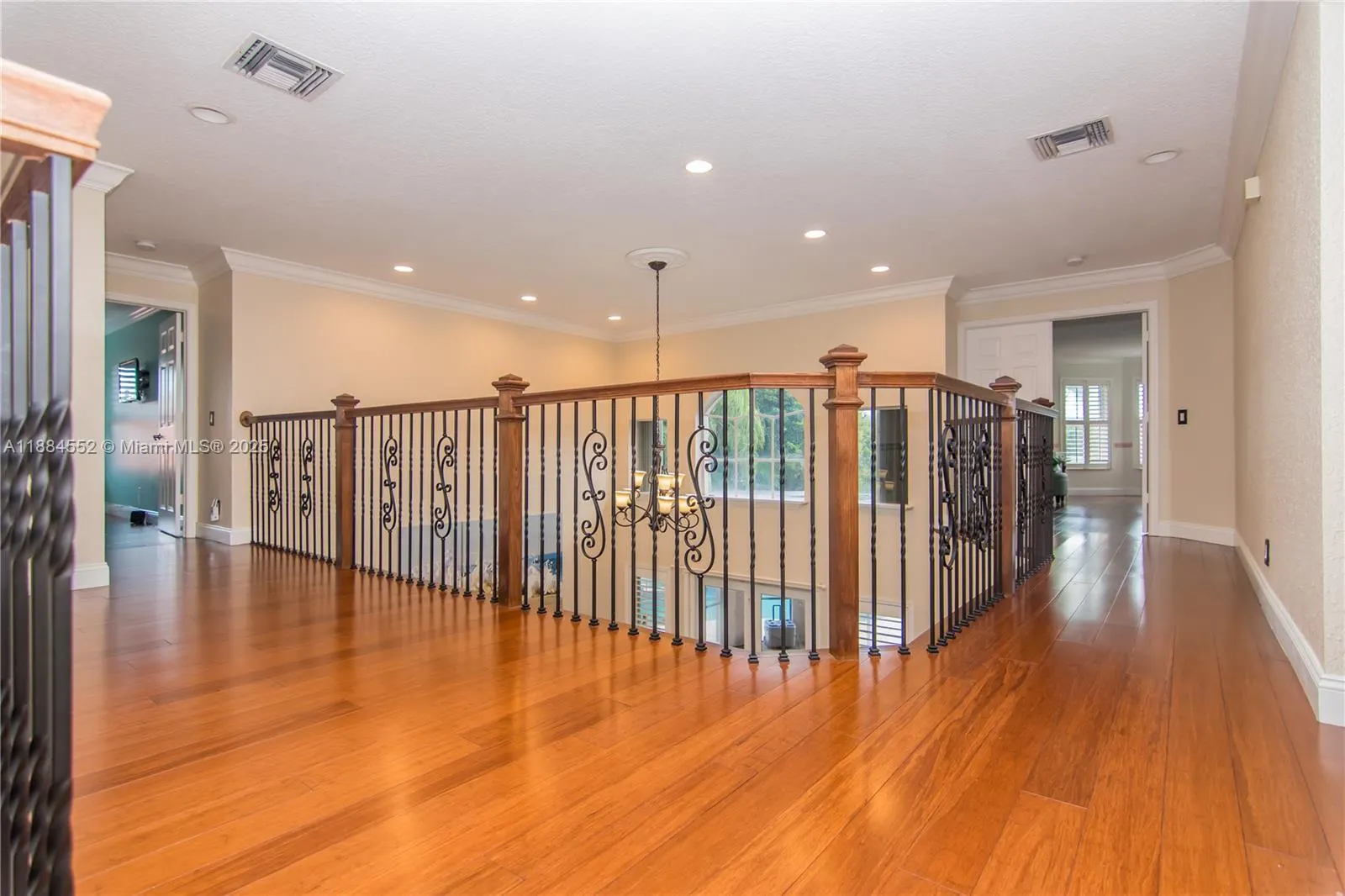 1091 SW 156th Ave
