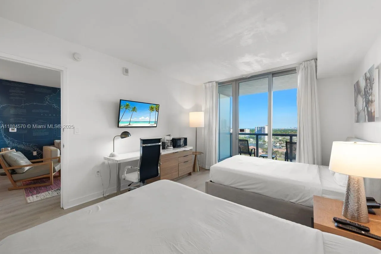 2602 E Hallandale Beach Blvd, #R2306