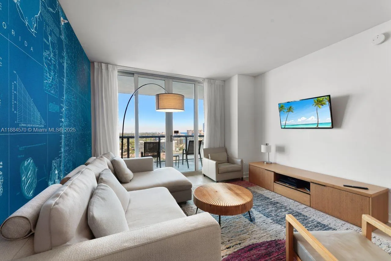 2602 E Hallandale Beach Blvd, #R2306