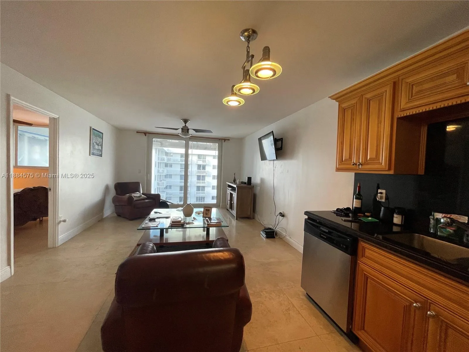 345 Ocean Dr, #1024