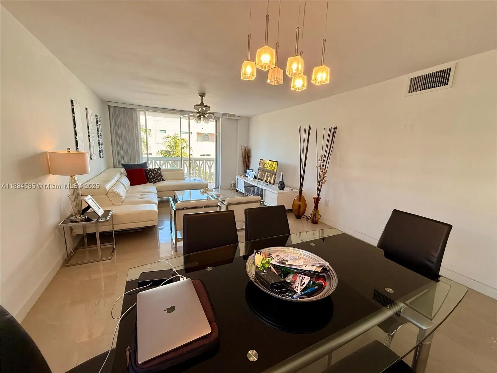 4142 N Jefferson Ave, #4D