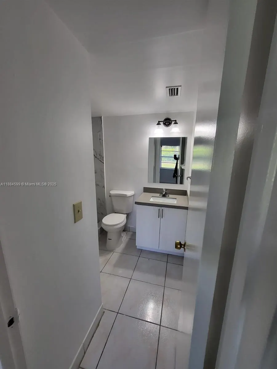 11484 Royal Palm Blvd, #11484