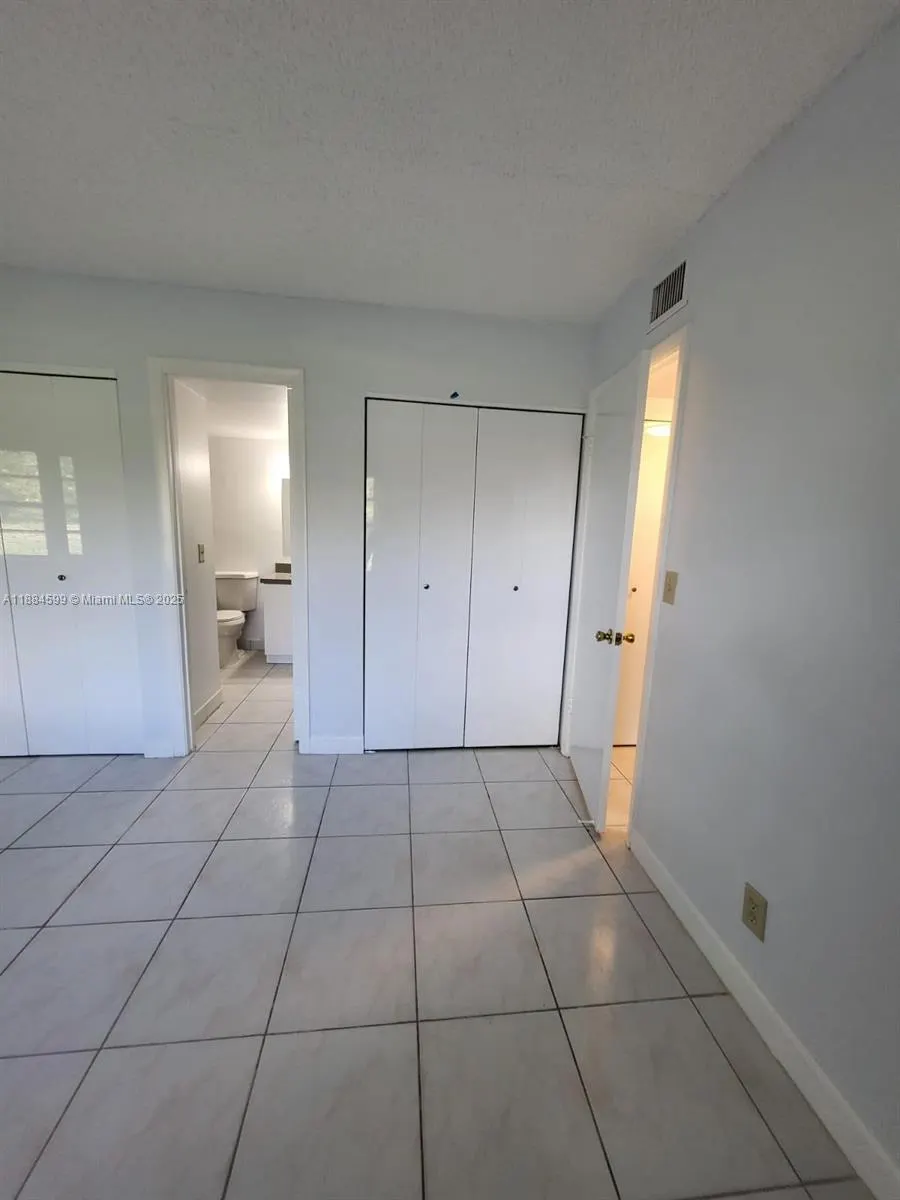 11484 Royal Palm Blvd, #11484