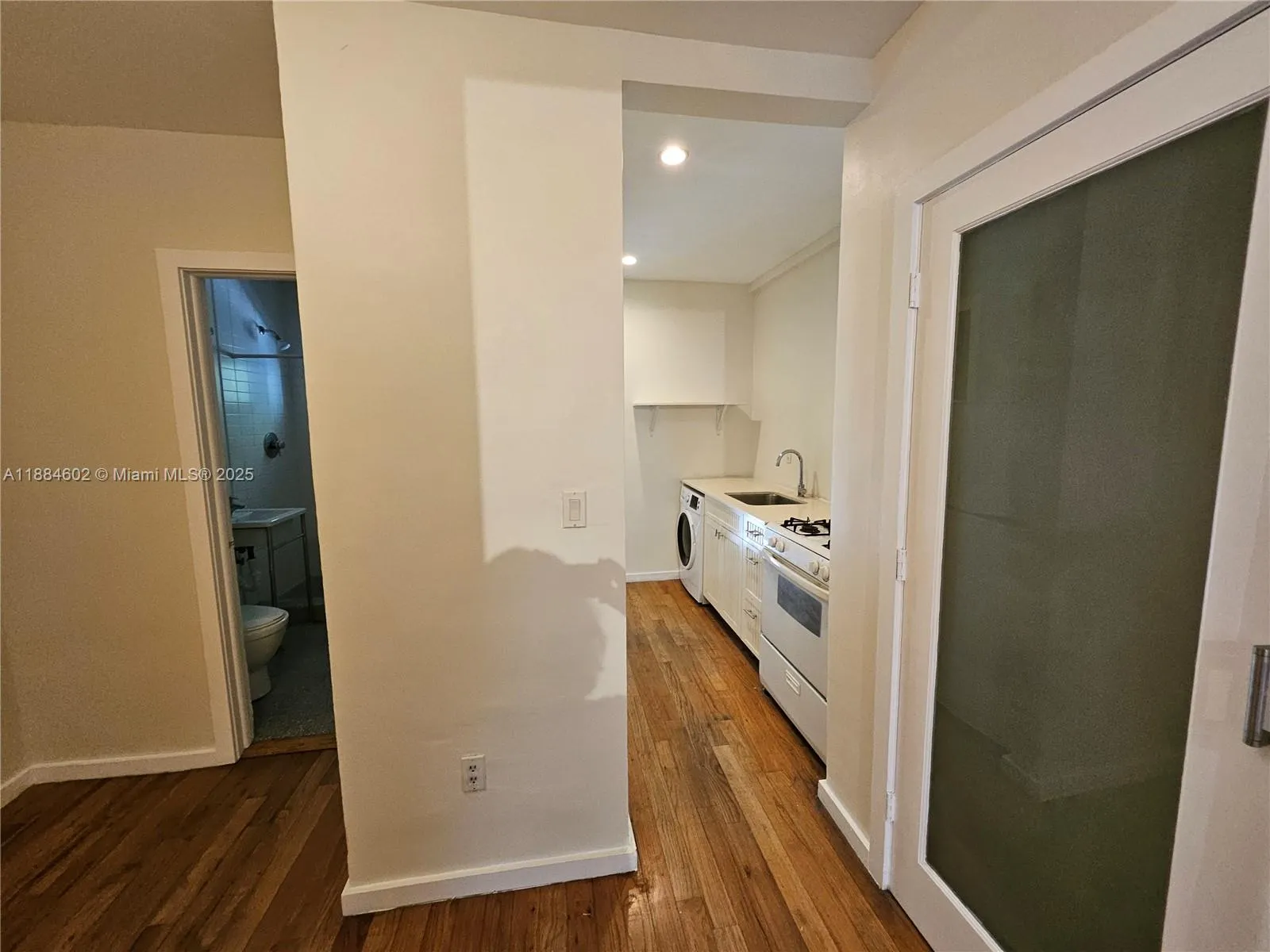 745 13th St, #16