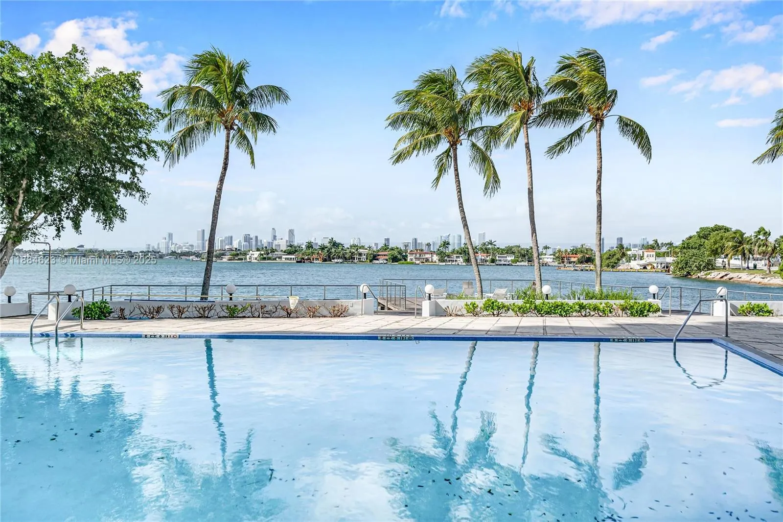 3 Island Ave, #08I