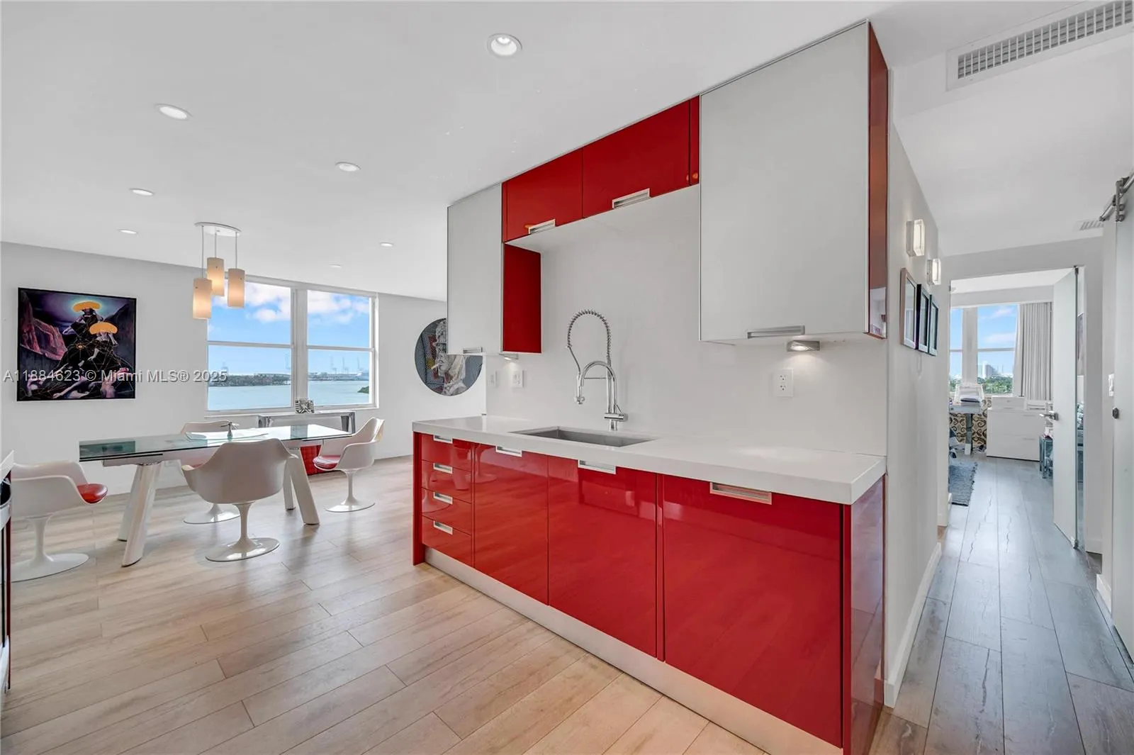 3 Island Ave, #08I