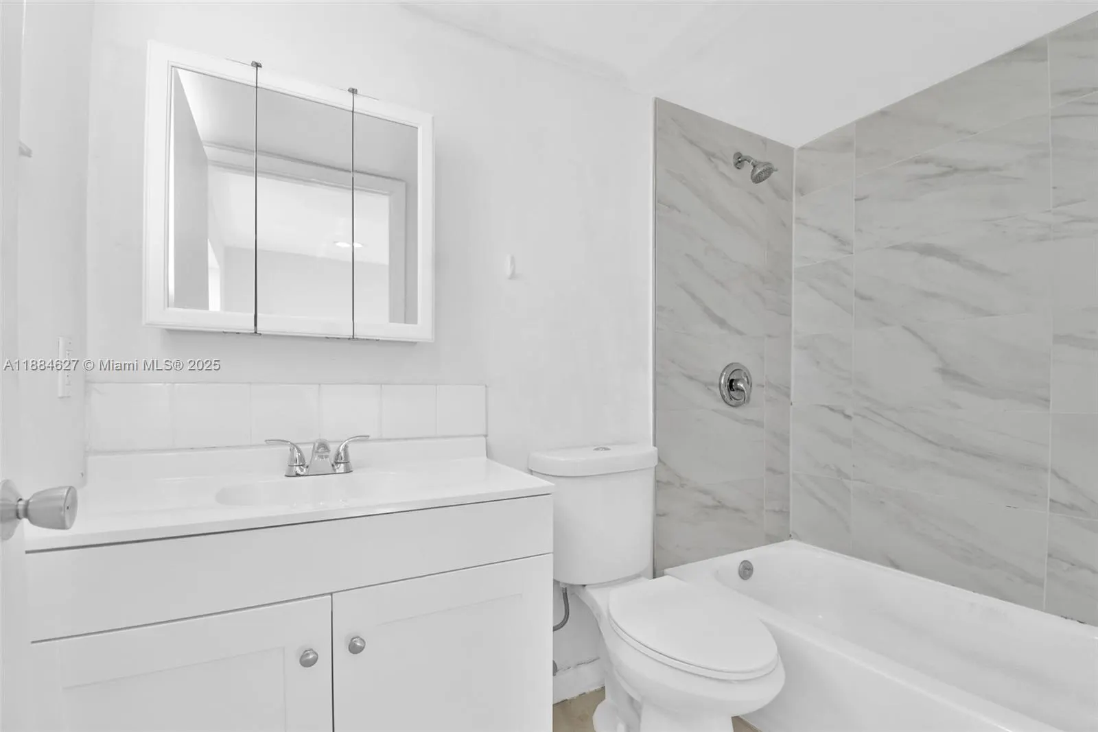 618 Euclid Ave, #303