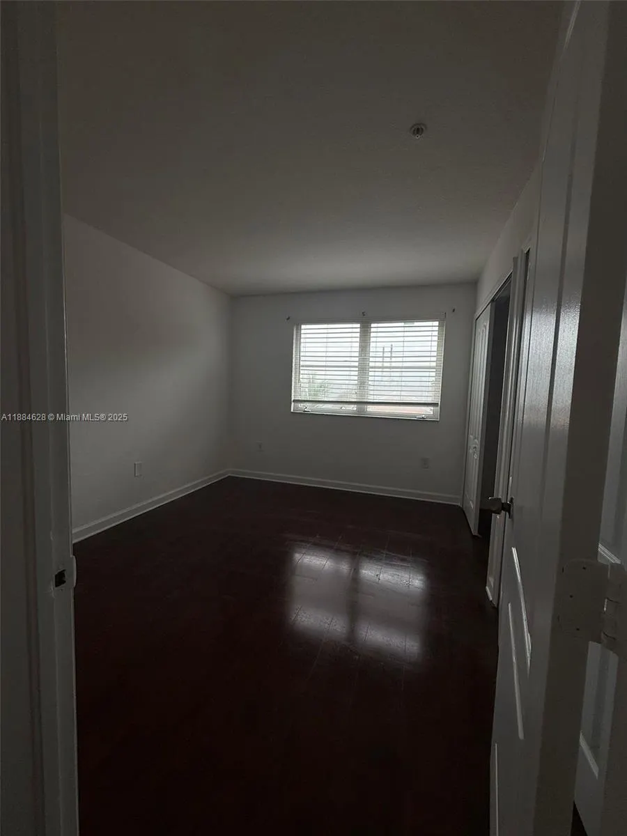 17640 NW 73rd Ave, #200-19