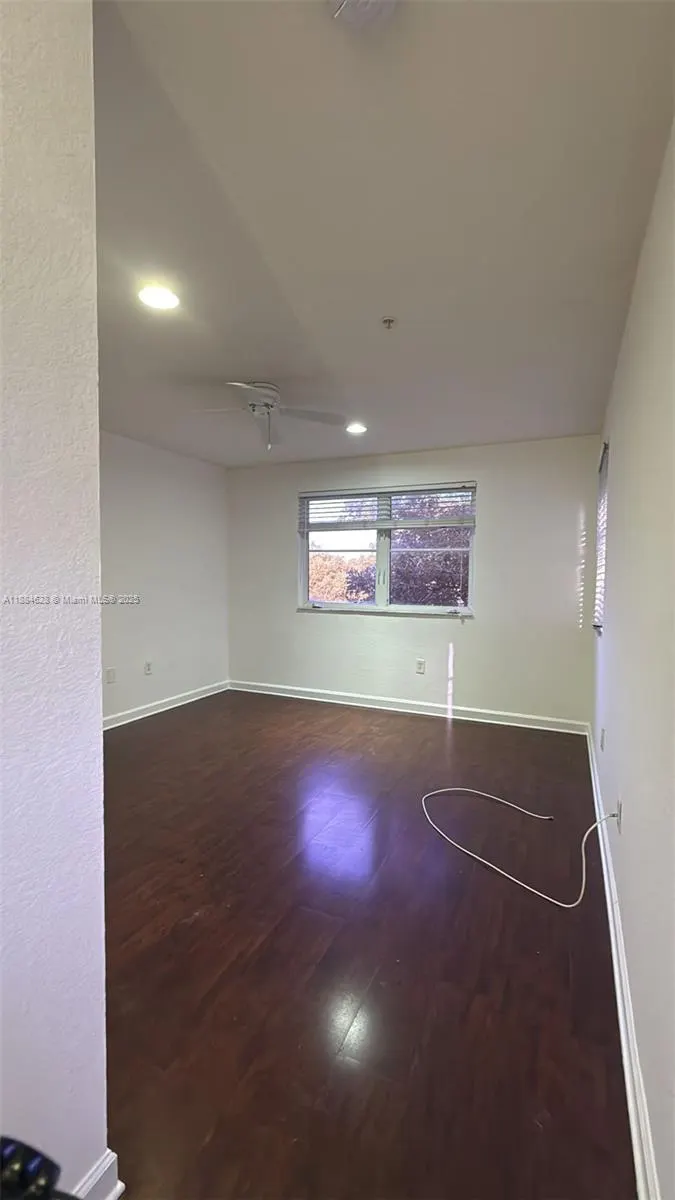 17640 NW 73rd Ave, #200-19