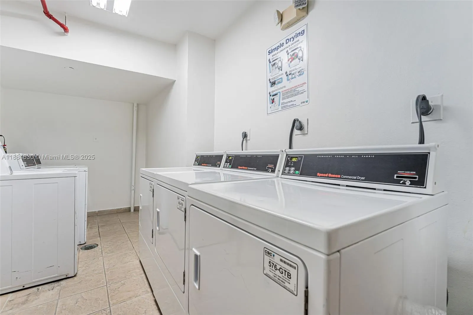 1000 West Ave, #432