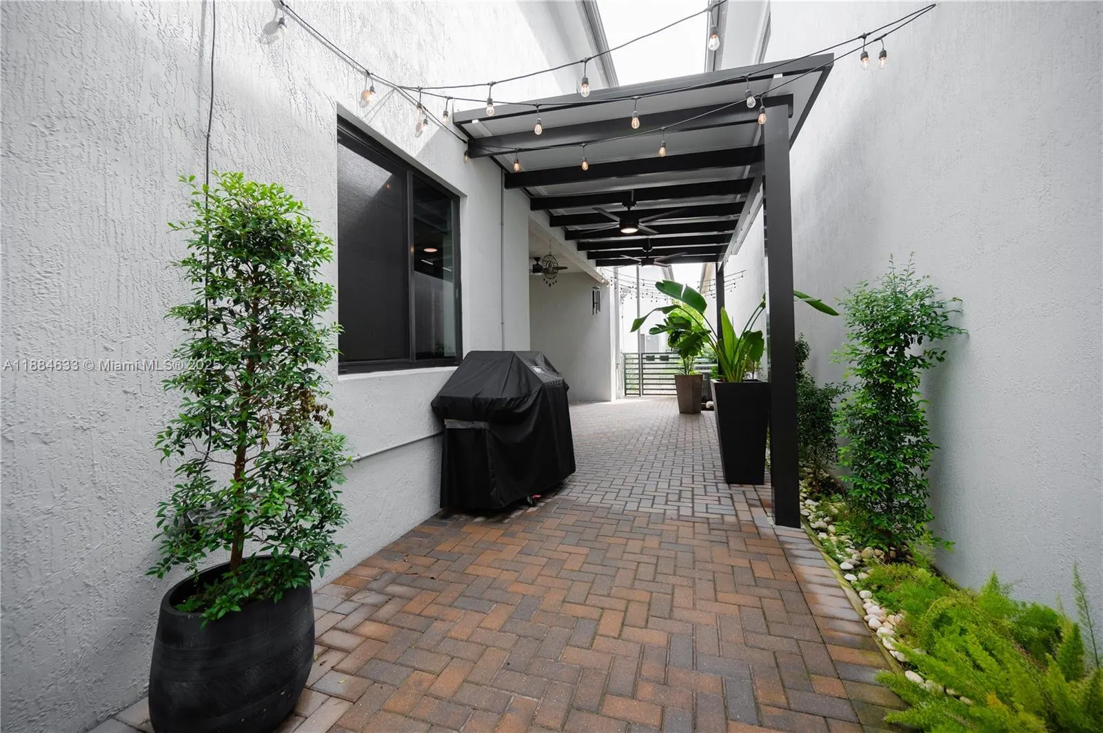 4332 NW 81st Ave