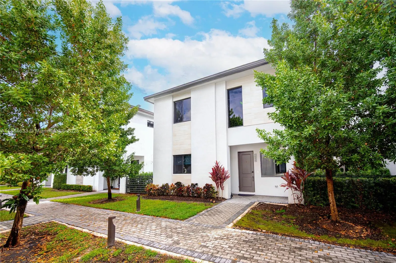 4332 NW 81st Ave