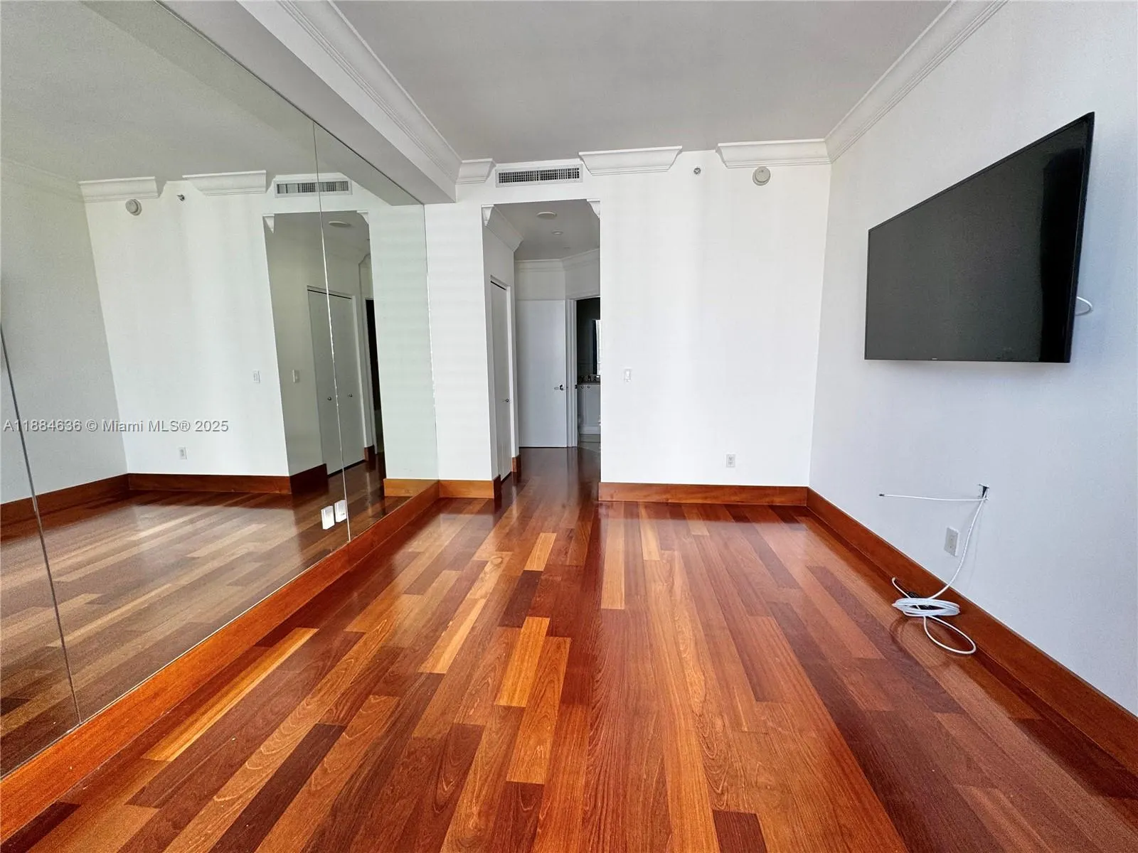 901 Brickell Key Blvd, #3605
