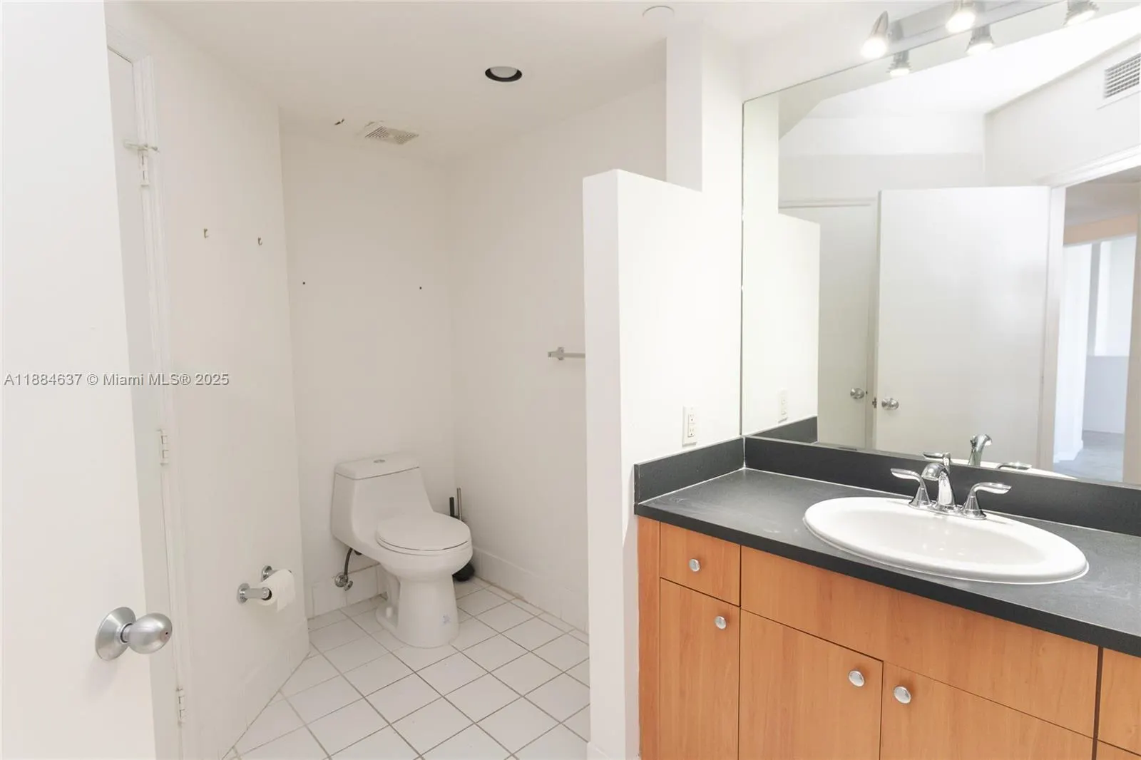 1330 West Ave, #3405