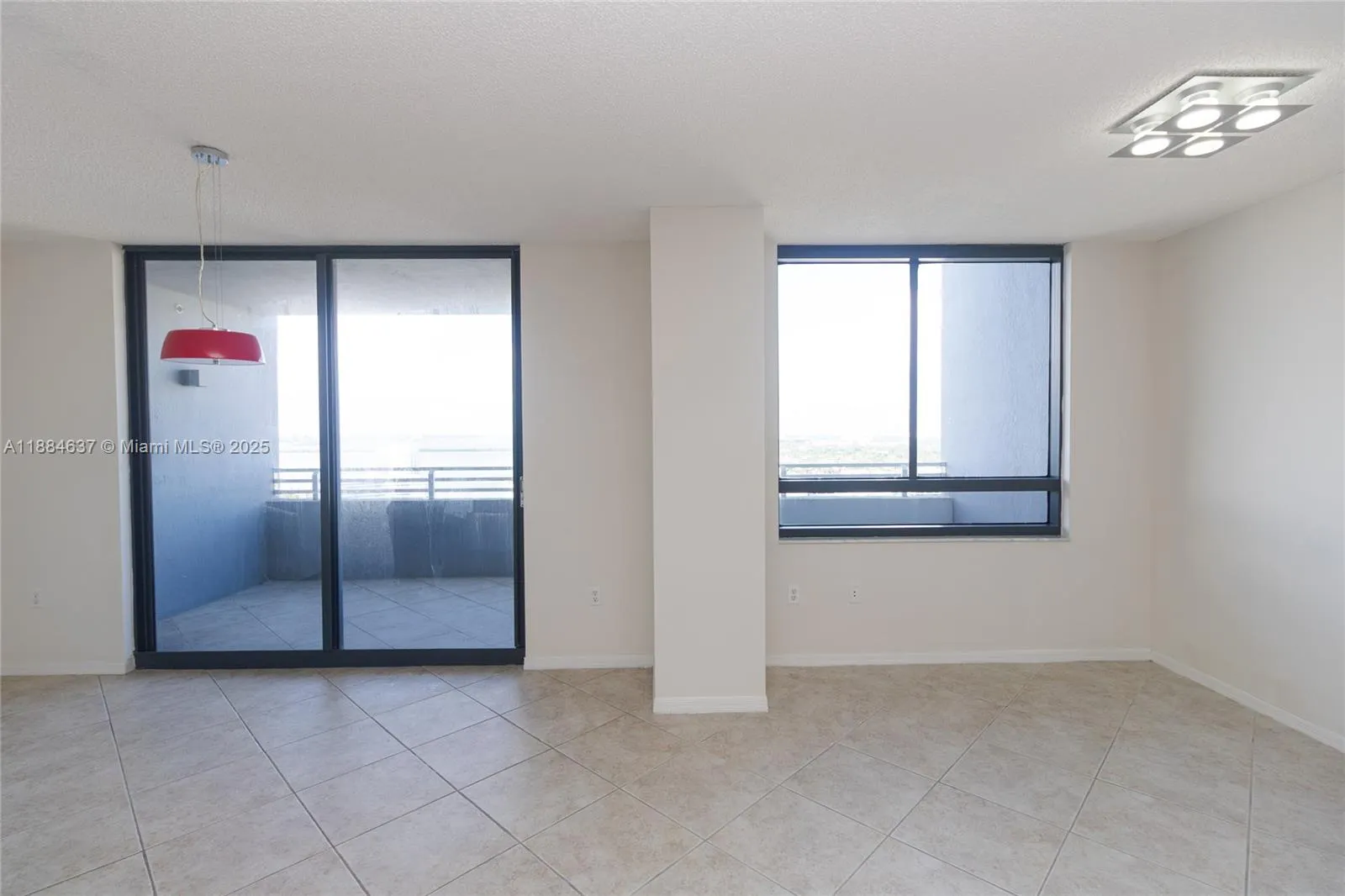 1330 West Ave, #3405