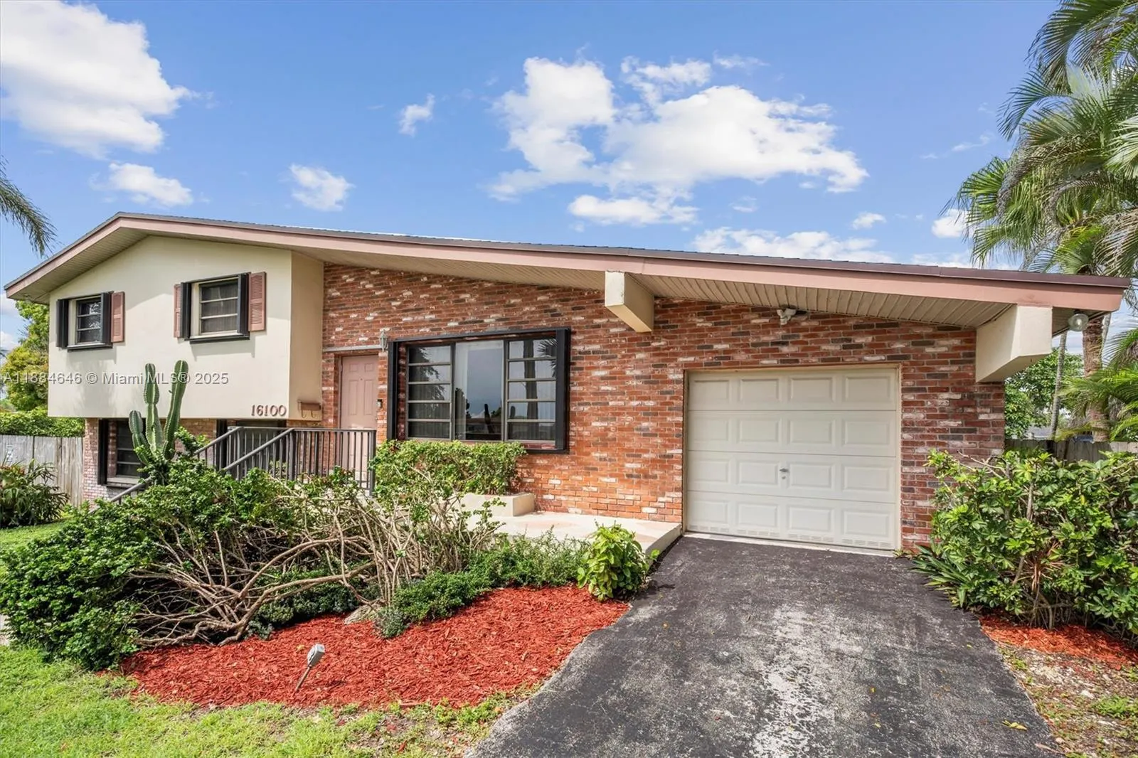 16100 SW 108th Ct
