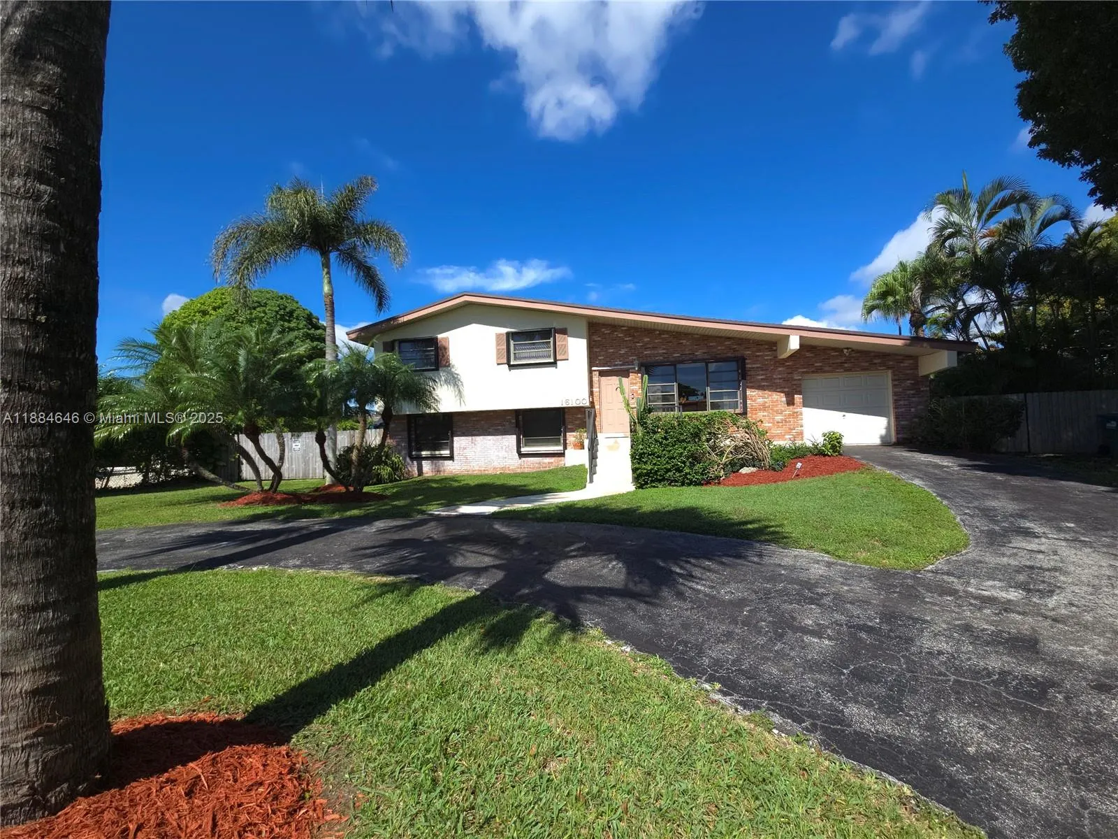 16100 SW 108th Ct