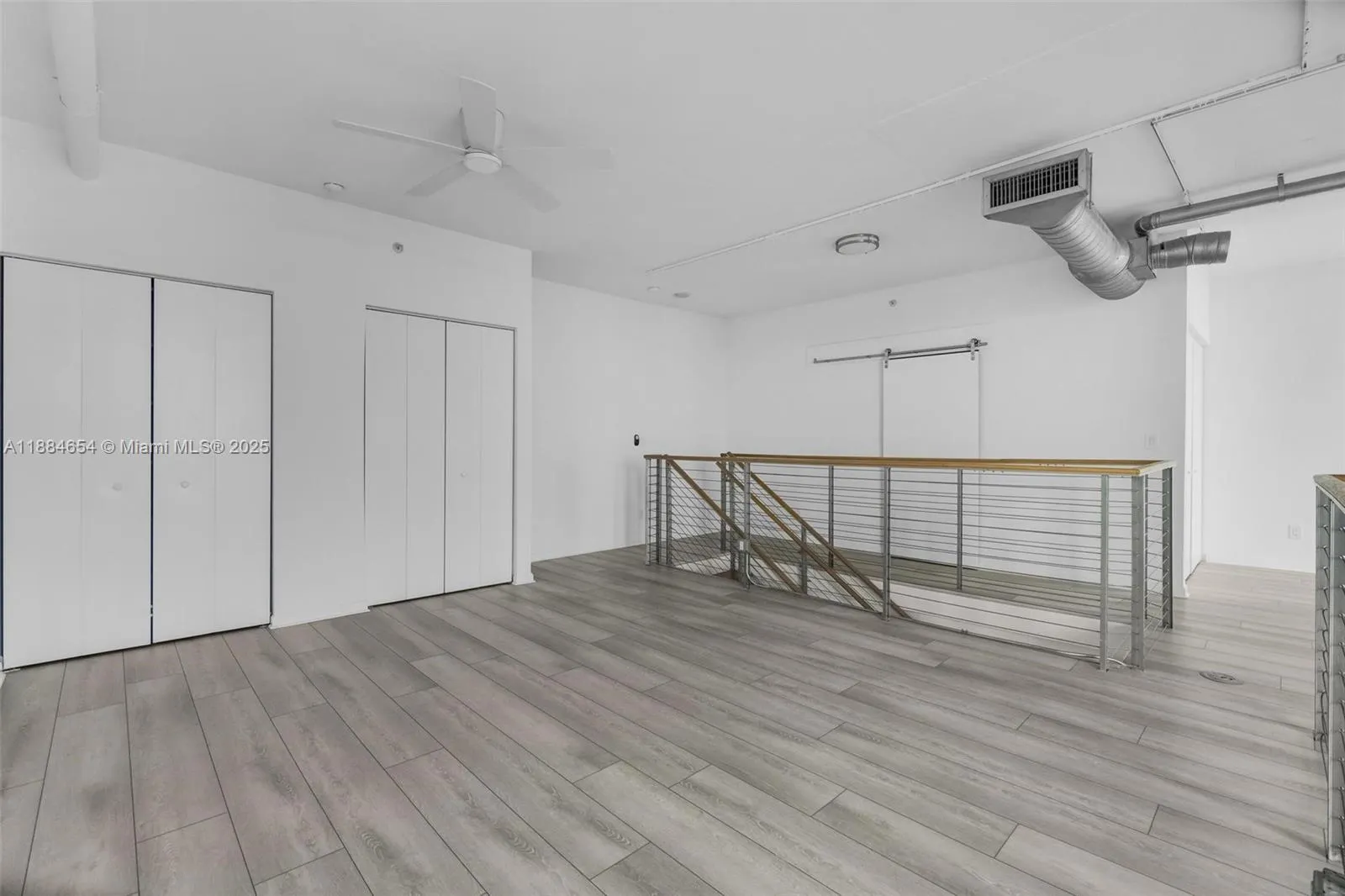 690 SW 1 CT, #PHII 19
