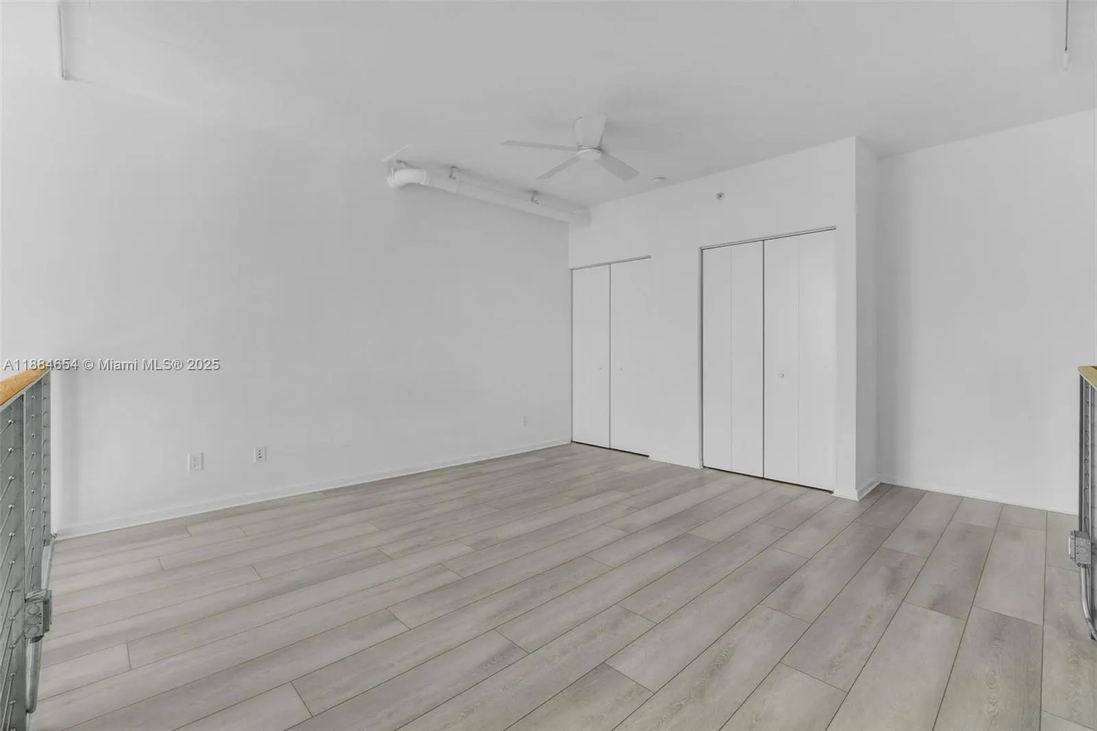 690 SW 1 CT, #PHII 19