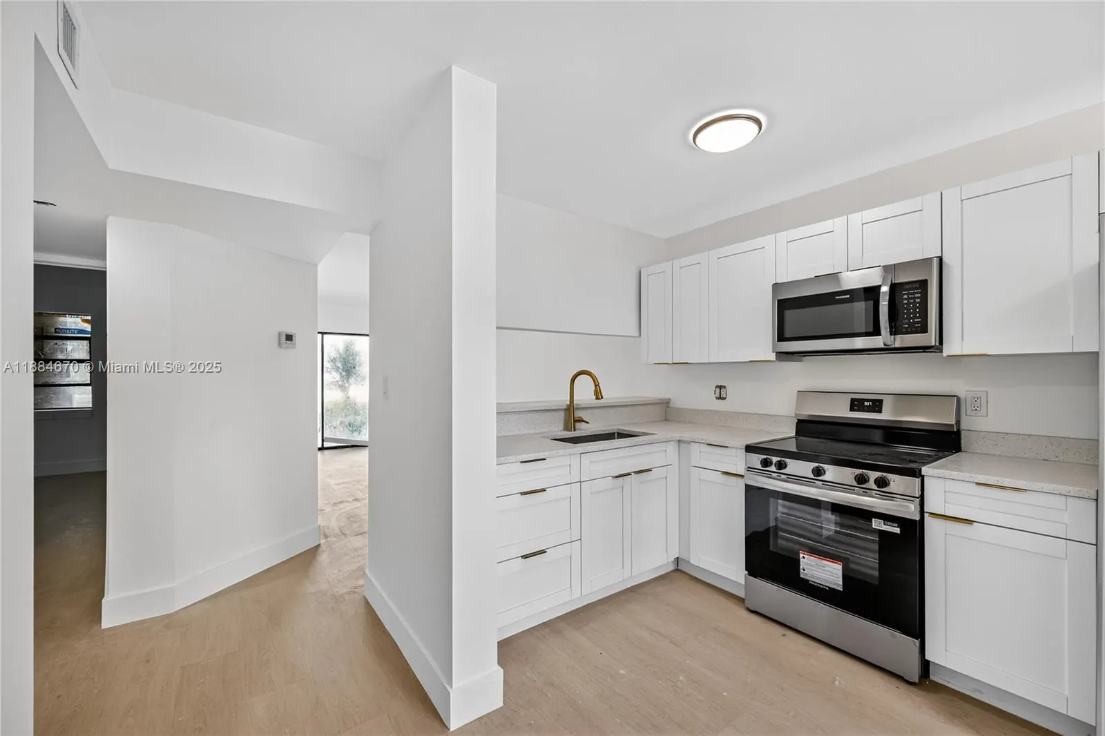 4198 Lakeside Dr, #4198