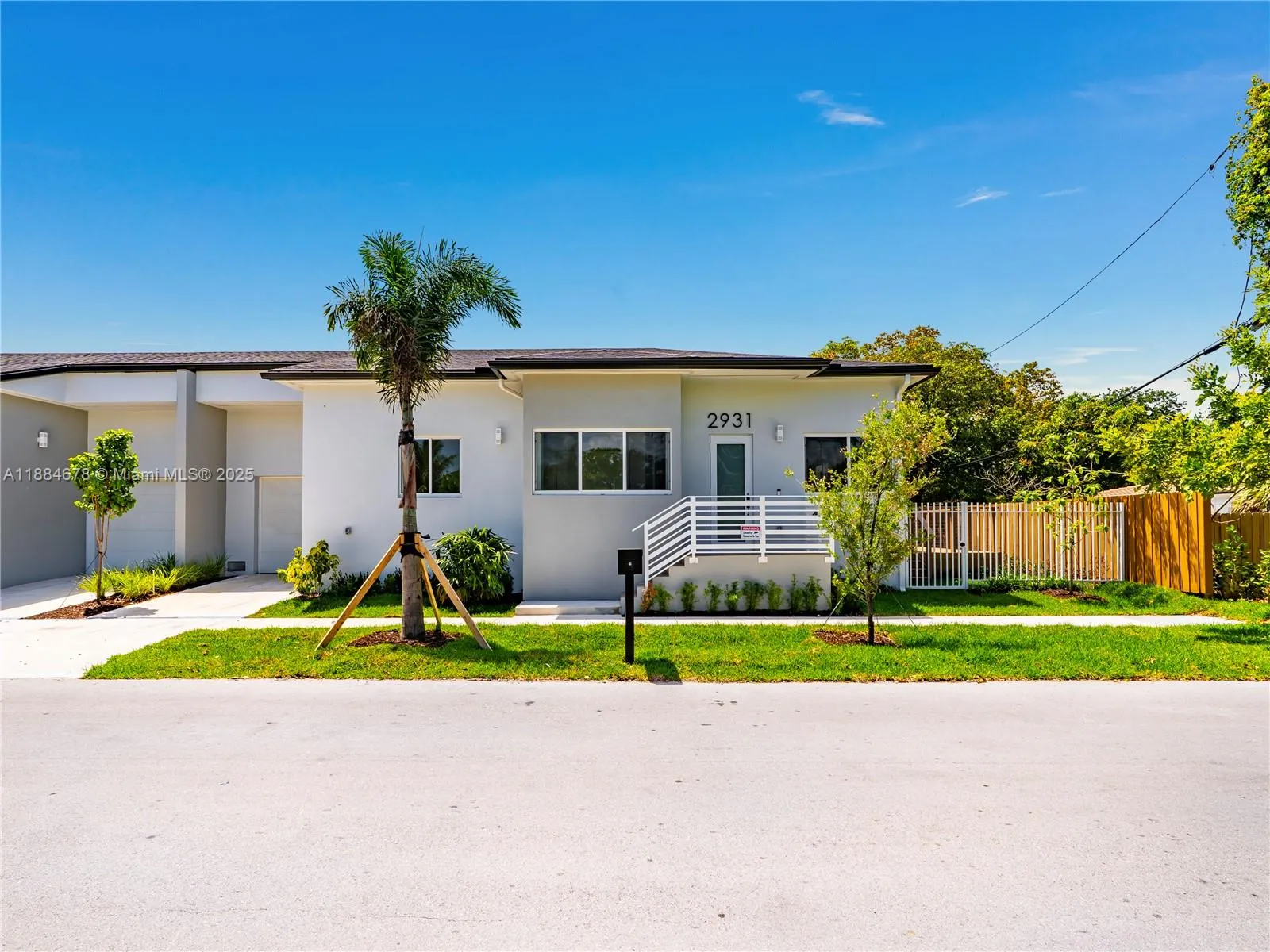 2931 SW 12th Ave, #1-2