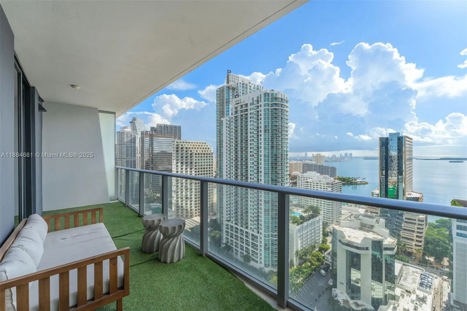 1010 Brickell Ave, #3004