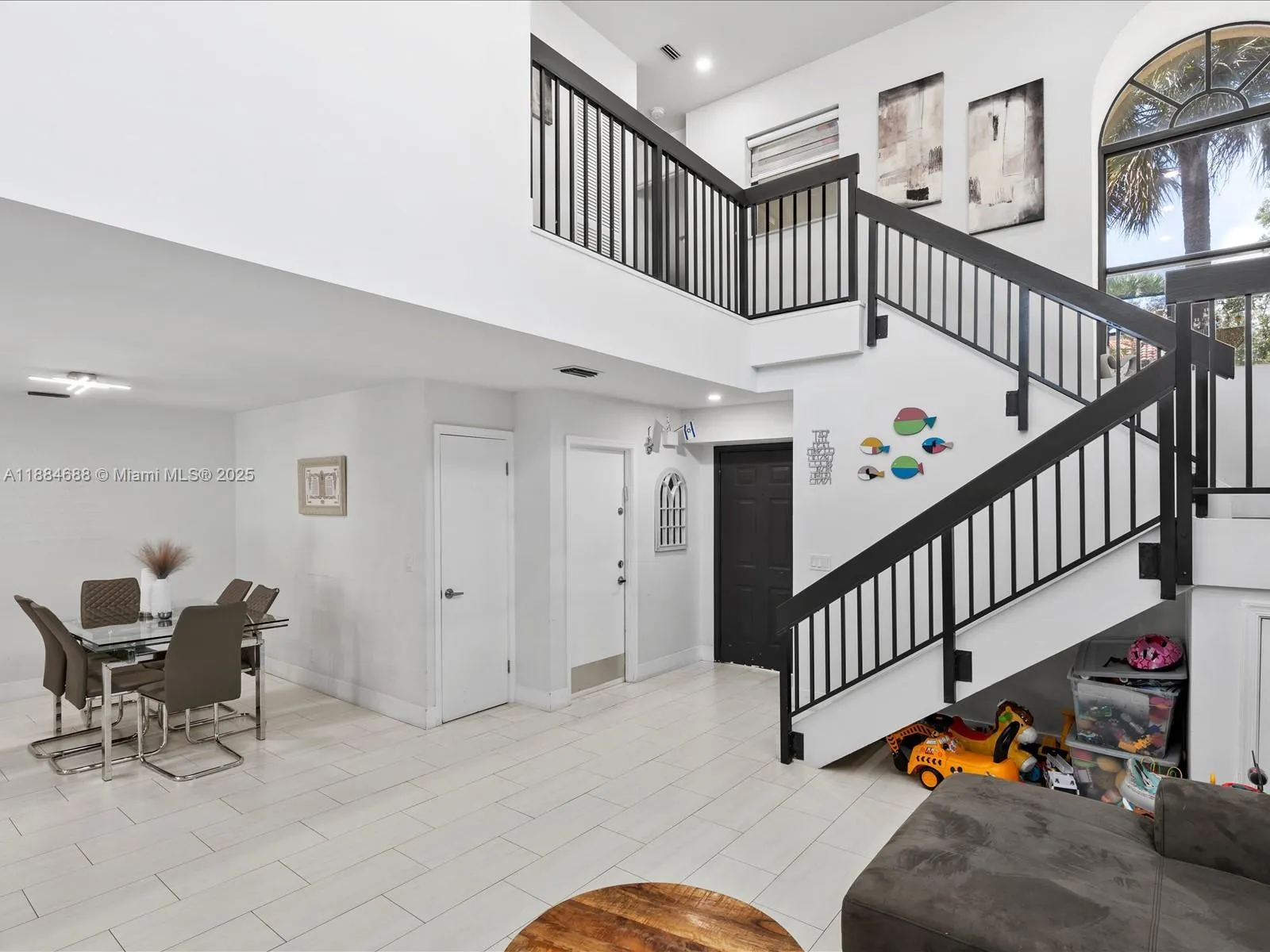 3400 Emerald Oaks Dr, #801