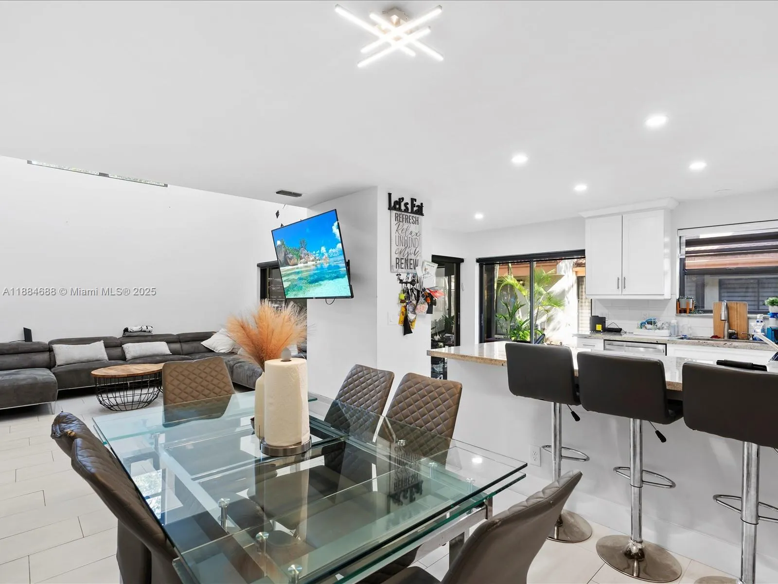 3400 Emerald Oaks Dr, #801