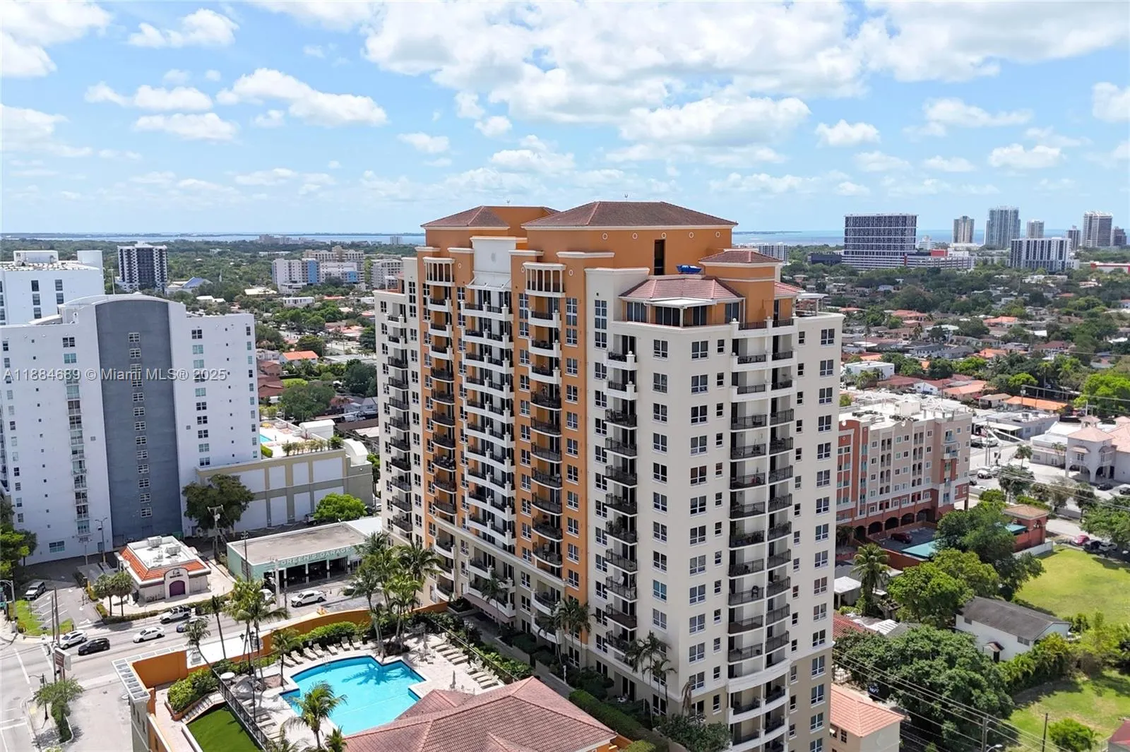 3232 SW 22nd Ter, #1502