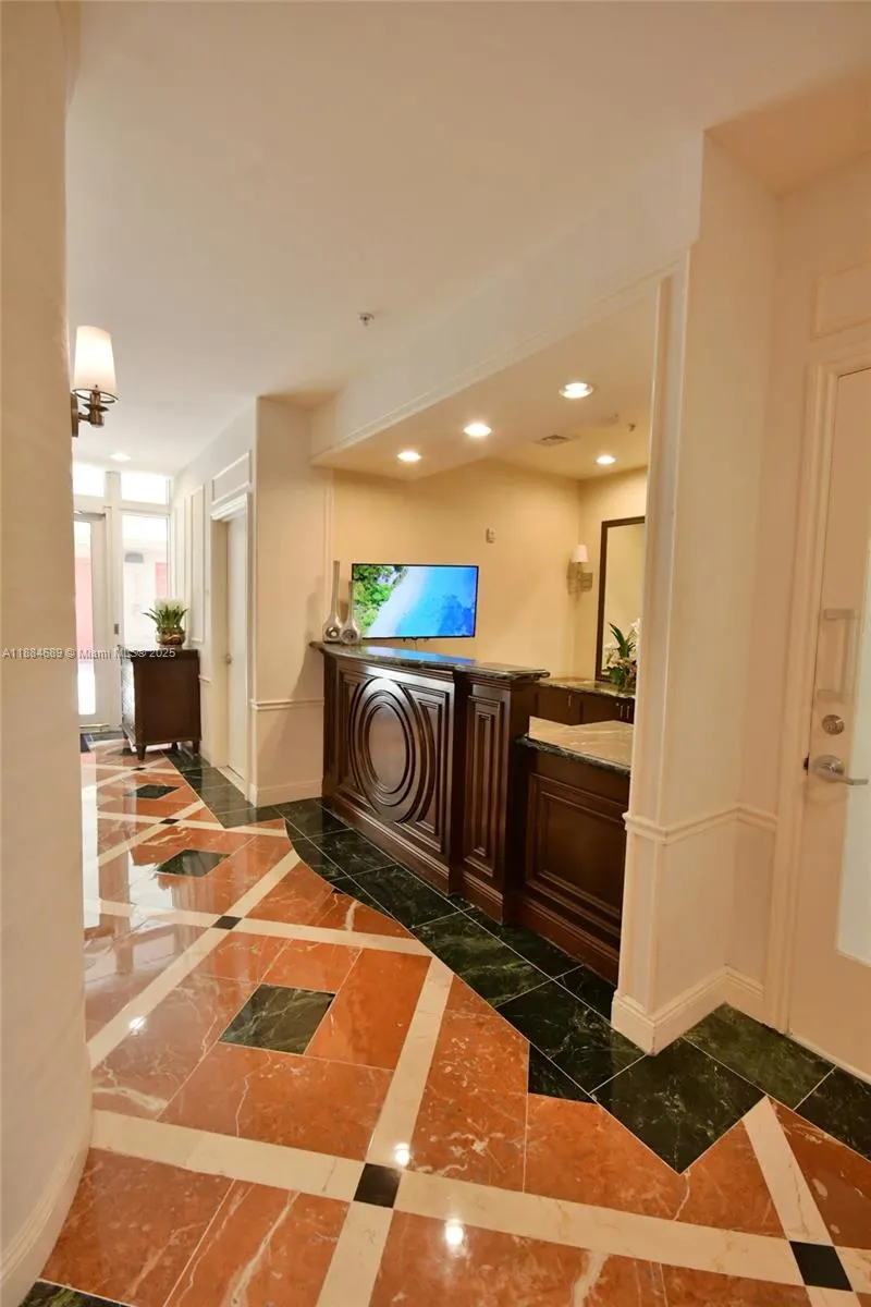 3232 SW 22nd Ter, #1502